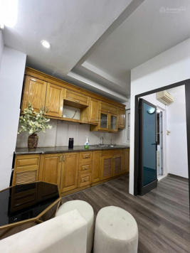 Bán căn hộ CCMN phố Đại Từ - 46m2 2 ngủ giá 1,55 tỷ có ban công thoáng