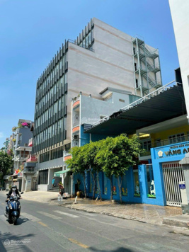 Cho thuê tòa nhà ngang 15m trung tâm Quận 5 ~ xuống giá 750 triệu chỉ còn 500 triệu