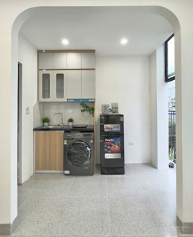 Bán tòa CCMN dòng tiền Xuân Thủy Cầu Giấy -30 m ra phố- 18 p- thiết kế đẹp,dòng tiền 100tr/th.