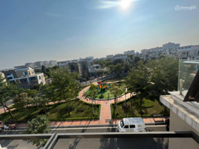 Bán gấp: Liền kề Đ/C: KĐT Đặng Xá-Gia Lâm/DT: 132m2, MT 6m, 4 tầng, view/công viên, giá: 15,8 TỶ