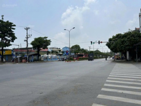 Hàng hiếm mặt đường La Thành, TX Sơn Tây bán đất 1720m2, 3 mặt thoáng giá 88 tỷ