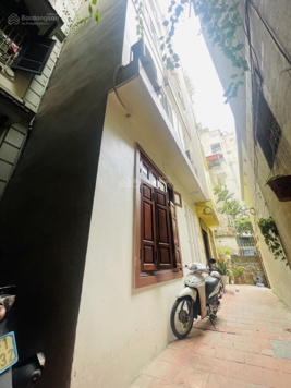 Bán CCMN 5 tầng. 43m2. 5 tầng. 9 ngủ khép kín. Sẵn dòng tiền 45tr/tháng