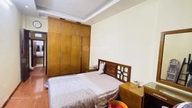 Bán nhà đường Cầu Giấy 5T x 34 m2 - 7,2 tỷ , Dân xây tâm huyết, Nội thất đẹp, Ở ngay, Ô tô gần