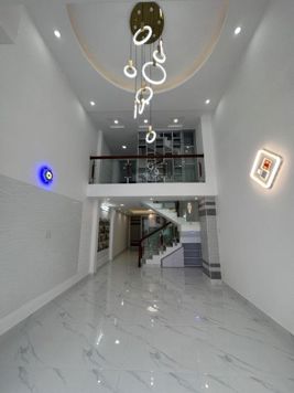 Bán gấp nhà HXT Hoàng Hoa Thám, 4 tầng, thu nhập ổn định giá 7.3 tỷ