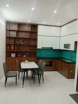 CHÍNH CHỦ CẦN BÁN NHÀ ĐẸP PHỐ THANH LÂN, THANH TRÌ