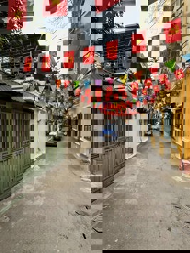 Bán nhà phố An Trạch, Đống Đa, phân lô, ô tô vào nhà 3 tầng 84m2 giá 18,5 tỷ