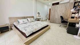 Vào ở ngay nhà( 4x18m) Nơ Trang Long, 5 tầng đúc mới cứng, gần Vincom, giá 9 tỷ tl