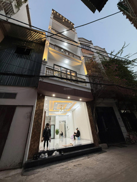 CHÍNH CHỦ BÁN NHÀ 5 TẦNG MỚI XÂY THANG MÁY Ô TÔ TRÁNH NGUYỄN CHÍNH, HOÀNG MAI, HÀ NỘI