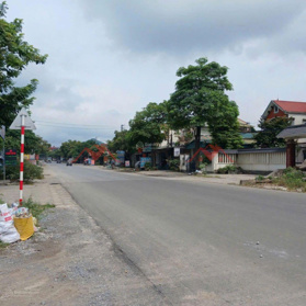 Cho con đi Nhật cần bán đất kinh doanh 93m full TC sát siêu thị, trường mầm non, cấp 1,2 ,,,