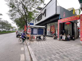 TRUNG TÂM TÂY HỒ - BA BƯỚC RA HỒ TÂY - VỊ TRÍ SIÊU ĐỈNH - LẠC LONG QUÂN - 245M2 X 3T -HƠN 38 TỶ