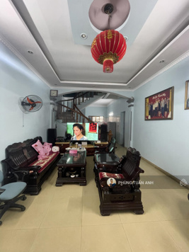 Nhà dân xây độc lập phố Đà Nẵng_ Phủ Thượng Đoạn_ dt 76m2 ngang 4,5m_ oto đỗ ngày đêm