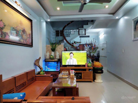 Bán 3 tầng tại Tây Sơn, Trần Thành Ngọ, Kiến An
