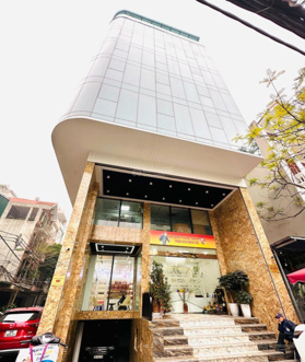 Bán toà building xây mới 186m2, 8 tầng, MT 15m, 150 tỷ - Trần Thái Tông, Cầu Giấy, lô góc 3 thoáng