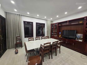 SIÊU PHẨM 5 TẦNG- LÔ GÓC MẶT PHỐ TRẦN QUỐC HOÀN - NỘI THẤT ĐẲNG CẤP CHÂU ÂU