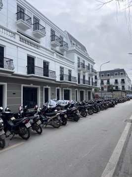 còn 1 căn duy nhất ngay khối đế trung tâm thương mại Vincom plaza