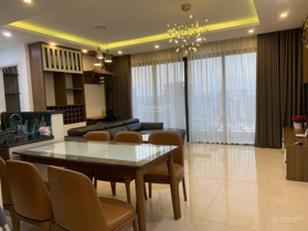 Chủ nhà cần tiền bán gấp 3 ngủ view bể bơi rất mát, đã làm nội thất đầy đủ chỉ việc ở giá 7 tỷ 5