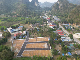 Bán Đất Thị Trấn Ba Hàng Đồi Vị Trí Vàng, Sát đường mòn HCM, Chỉ 1km Đến KCN Thanh Hà, giá 4xx tr