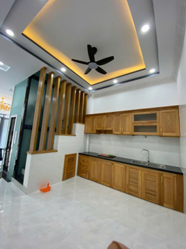 Nhà mới 4 Tầng - Có Thang Máy - Gần Mặt tiền HXH 1 Sẹc! Lê Quang Định 4x14m nở hậu. An ninh dân trí