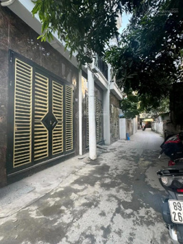 Bán nhà Mỹ Đình 117m2, giá 12,3 tỷ