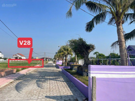 Đất trung tâm biển Quất Lâm giá rẻ 900tr-nhỉnh 1tỷ/lô DT 80m2,100m2 full cư - đối diện quảng trường