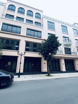 Cắt lỗ gấp căn liền kề Hải Âu. Giá 7.4 tỷ bao phí. LH 0916 324 222