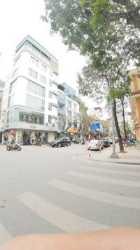 Chính chủ bán nhà sát bưu điện Hà Đông 78m2 trước nhà để 5 ô tô