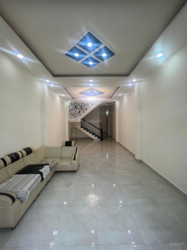 Hòa Bình, P. Hiệp Tân, Tân Phú 4x17m 3 tầng, 4PN 3WC giá 6.9 tỷ còn bớt. Ngay chợ Hiệp Tân