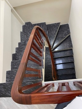 🏡 NHÀ ĐẸP NGŨ NHẠC – GẦN PHỐ – DÂN XÂY CHẮC CHẮN – ĐỦ CÔNG NĂNG