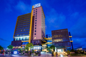 BÁN KHÁCH SẠN VIP 4 SAO - KHU DU LỊCH BÃI CHÁY - TP HẠ LONG