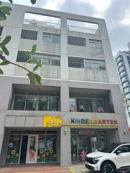 Cho thuê nhà phố 822m2 Star Hill PMH - 5 tầng, sân thượng - văn phòng, spa, showroom đều tuyệt