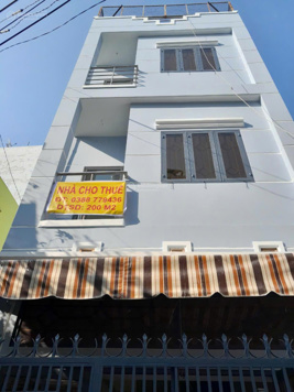 Cho thuê nhà riêng 4PN, 3WC, DTSD: 180m2, 16 triệu tại Lý Chính Thắng, Võ Thị Sáu, Q3, HCM giá tốt