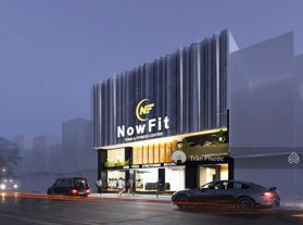 Cho thuê nhà MT số 35 Đường 3/2, Phường 11, Quận 10 DT: 15x25m 1 trệt 2 lầu cầu thang cuối nhà