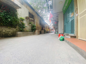 Do chuyển công tác cần bán nhà mặt ngõ, phố Tôn Đức Thắng-Đống Đa, gần ngay phố 60m2, nhỉnh 12 tỷ