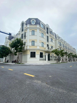 Bán căn góc siêu vip, vị trí đắc địa - chính chủ nét 100%