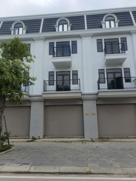 Bán nhà mặt phố kinh doanh, 100m2 xây 4 tầng. TP Phổ Yên, Thái Nguyên