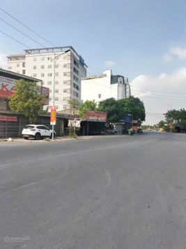 Bán nhà mặt phố tại phường Kỳ Bá, giá 19,95 tỷ vnd, diện tích 76m2