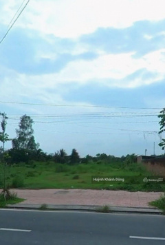 Cần bán gấp đất gần Vincom Plaza Vĩnh Long MT Đ. Bờ Kinh Phường 3 Vĩnh Long 120m2 SHR TC 100%