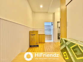 Cực hiếm, nhà dòng tiền ổn định 30tr/th tại Quận 1, lô góc 4 tầng hẻm xe hơi cách Phố BÙI VIỆN 150m