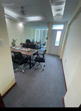 Cho thuê nhà mặt phố trung tâm Linh Đàm - Khu vực sầm uất - chính chủ