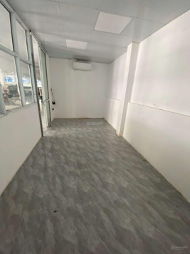 Chính chủ cho thuê mặt bằng kinh doanh showroom xe hơi