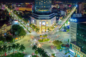 Mặt tiền ngã 6 đắc địa, đối diện Vincom ngang gần 12m hiếm có, giá tốt