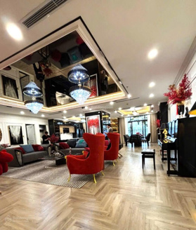 Xem nhà 24/7 - Bình Minh Land chuyên bán CC Royal City giá tốt nhất thị trường, hỗ trợ vay 80%