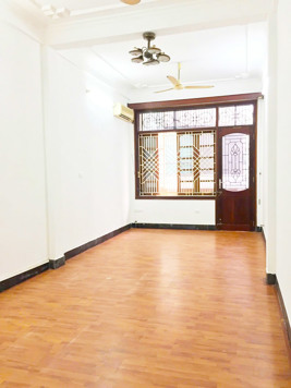 HẠ SỐC-NHÀ BA ĐÌNH OTO TRÁNH, KINH DOANH, VĂN PHÒNG, NGÕ THÔNG TỨ TUNG DT60M2x5T_18,9TỶ