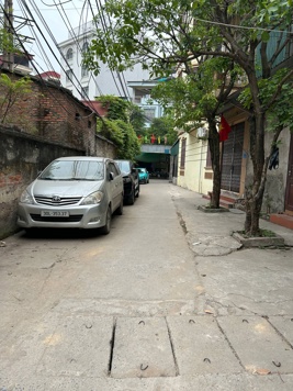 Bán nhà phố Quang Trung, Hà Đông, 51m2, 3 tầng, VF3 đỗ cửa, giá trị đầu tư cao
