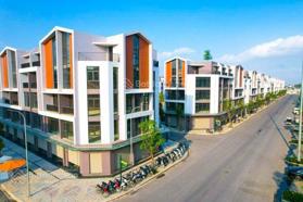 Cho thuê căn liền kề đồ cơ bản, gần tiện ích công viên Vinhomes Ocean Park 3