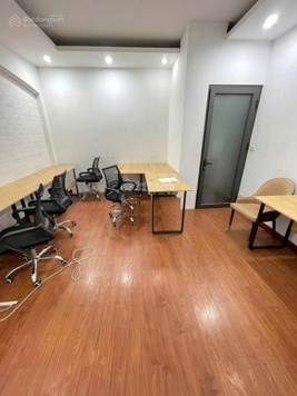 Cho thuê biệt thự VOV Mễ Trì, Nam Từ Liêm. DT 120m2, 4 tầng 1 tum 1 hầm, đầy đủ điều hòa, nóng lạnh