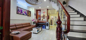 Cho thuê nhà 3 tầng đường Bùi Phùng VCN Phước Hải full nội thất giá 20tr/m2