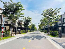 Hot! siêu phẩm độc quyền căn TH1 tại Izumi City, giá tốt chỉ 5,5 tỷ, diện tích hơn 110m2, ngang 6m