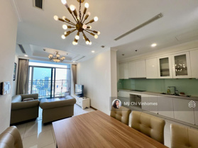 Độc Quyền cho thuê 2Pn Landmark Plus , đang trống , thẻ pass xem nhà 24/7