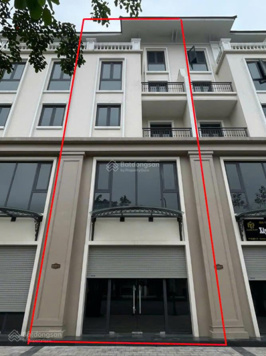 Shophouse 2 mặt tiền đường lớn 51m, cửa sau view công viên thuận tiện kinh doanh buôn bán